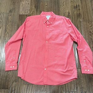 LL Bean Men’s Slightly Fitted Coral Button Down. Sz L Reg.
